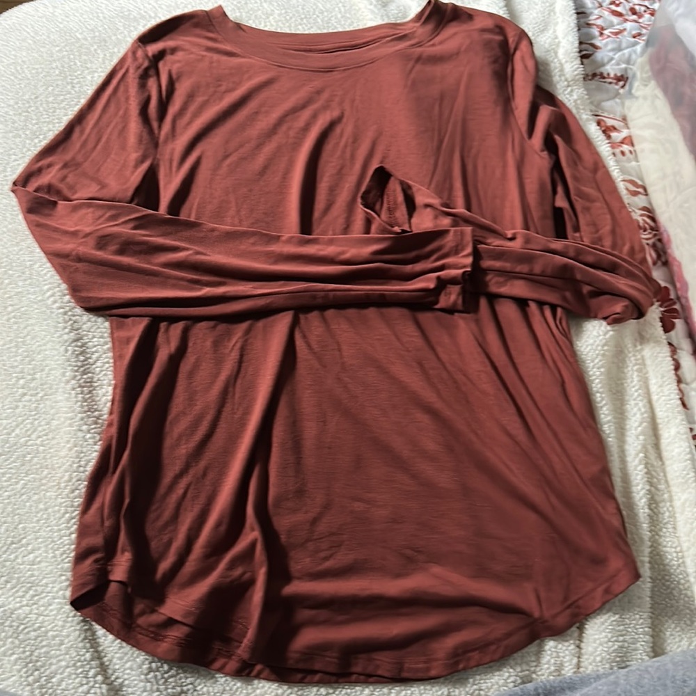 Long sleeve top